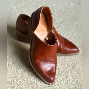 Universal Thread Shoes - Rylie Cognac Ankle Booties
